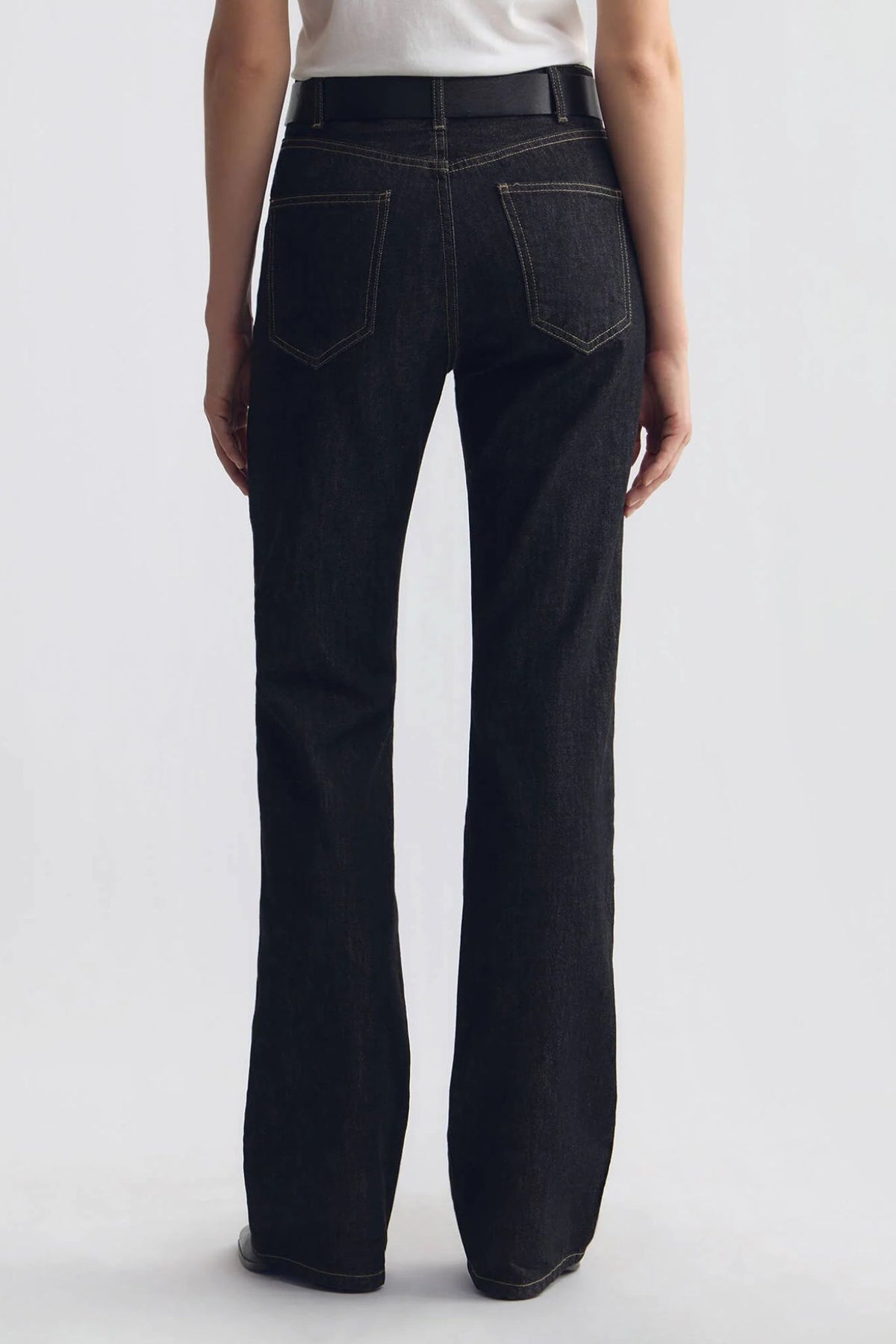 Jeans Joan in Resin Rinse