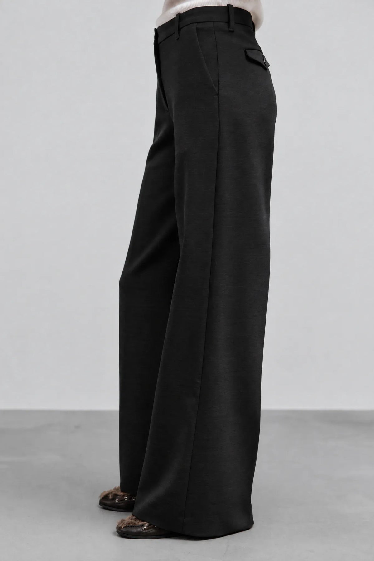 Hose Nadia Chino Palazzo in Nero
