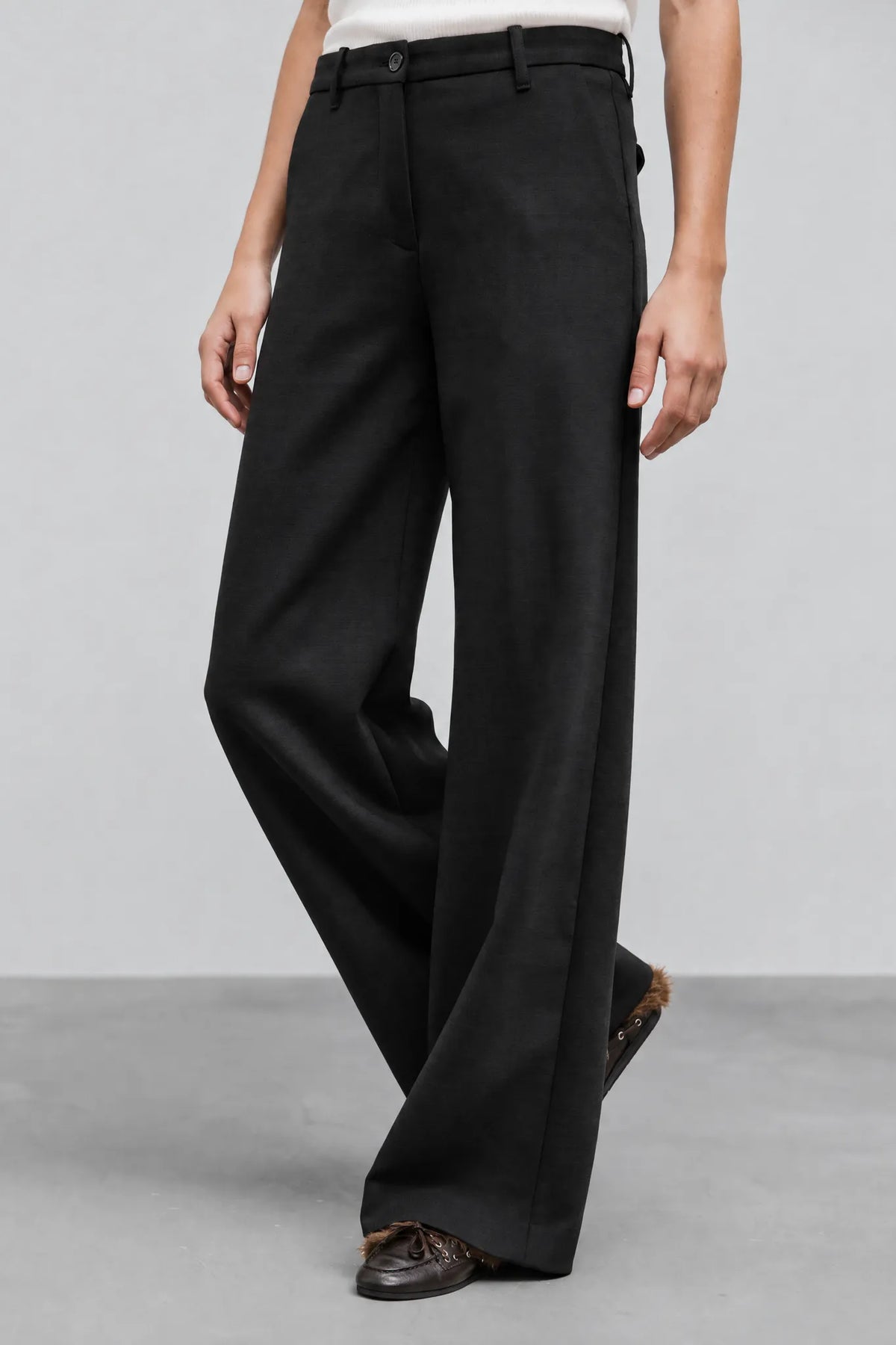 Hose Nadia Chino Palazzo in Nero
