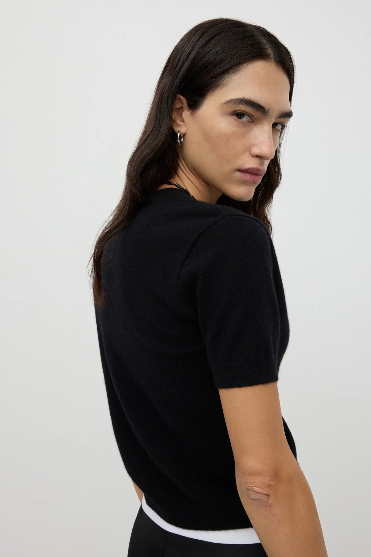 Cardigan Short Sleeved in Black