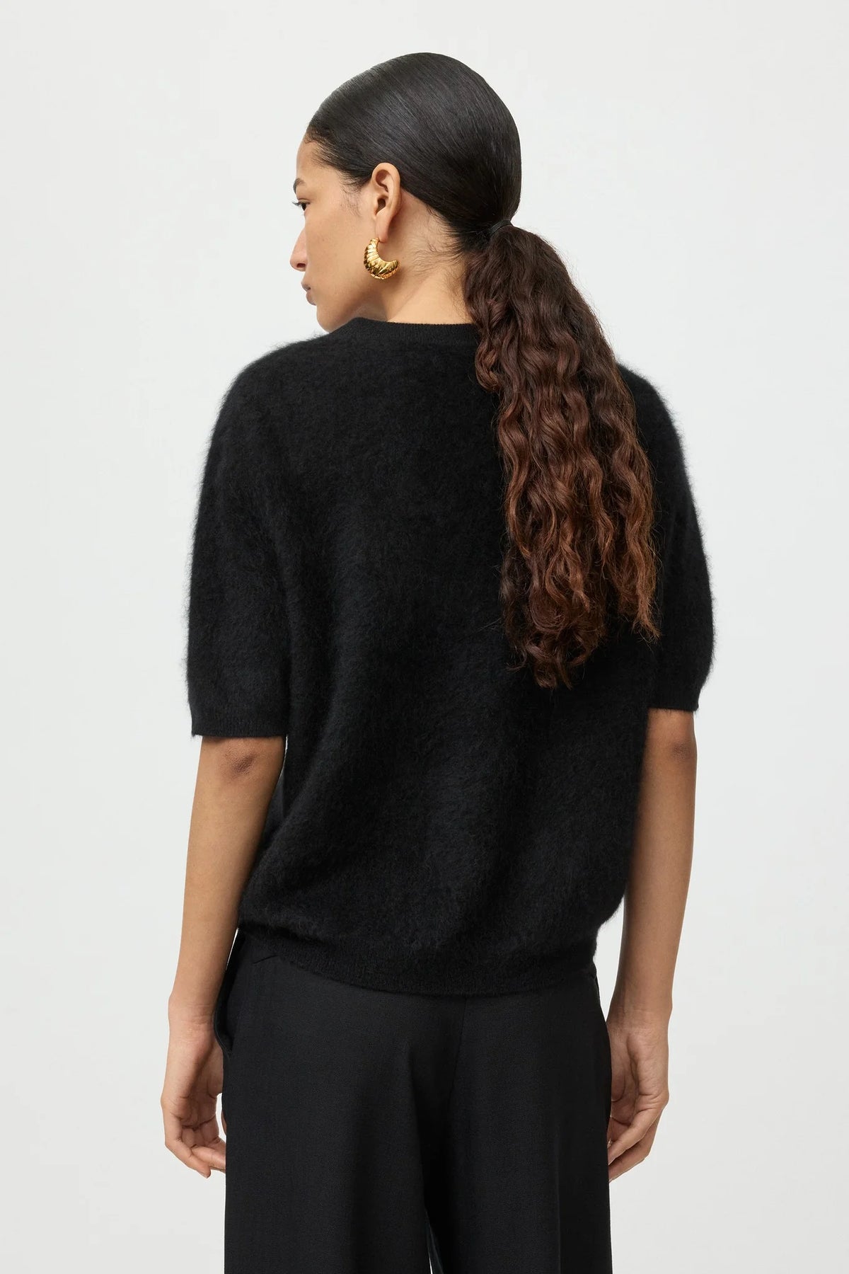 Pullover Brushed Short Sleeve in Black