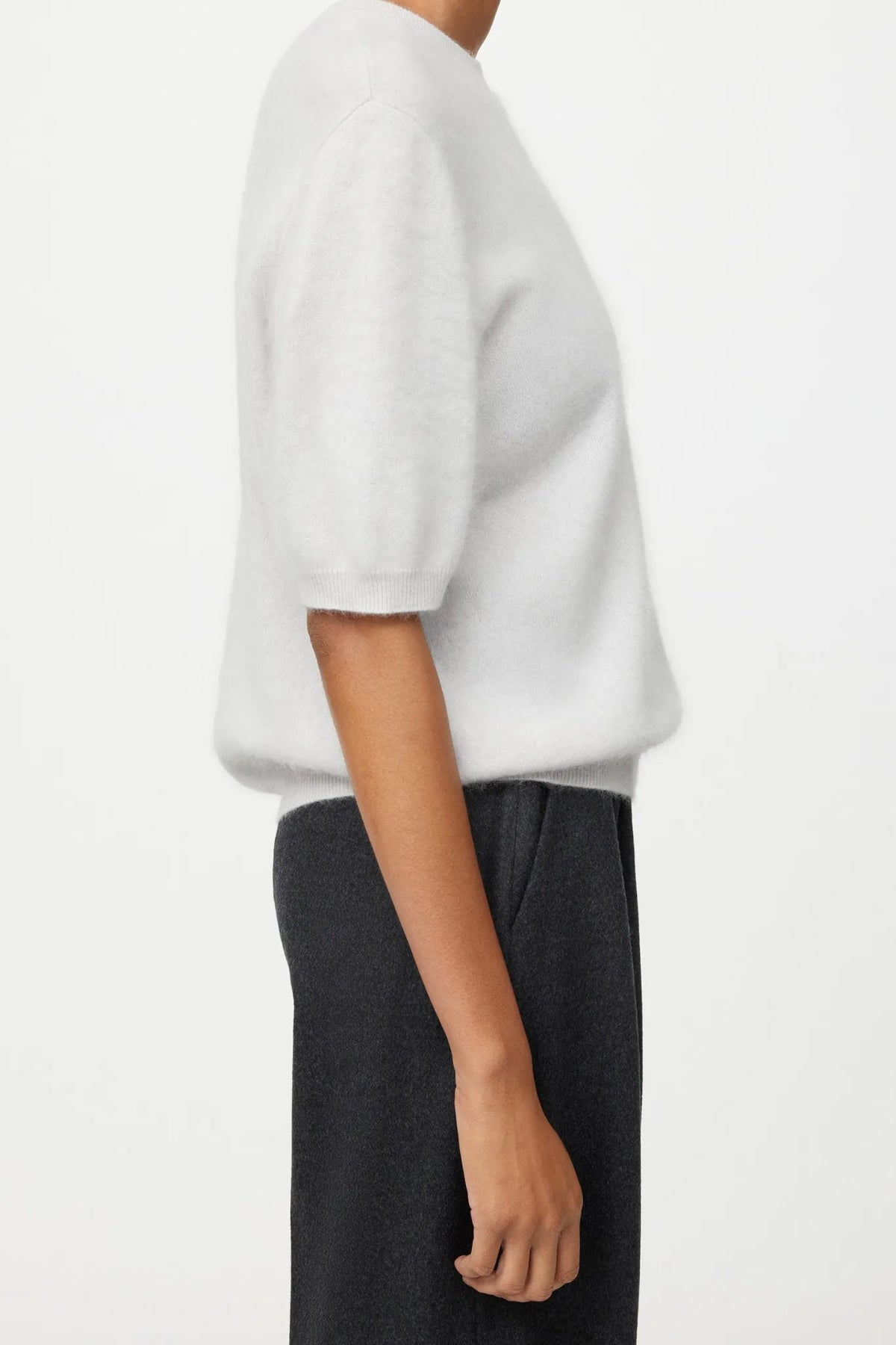 Pullover Brushed Short Sleeve in Quiet Grey