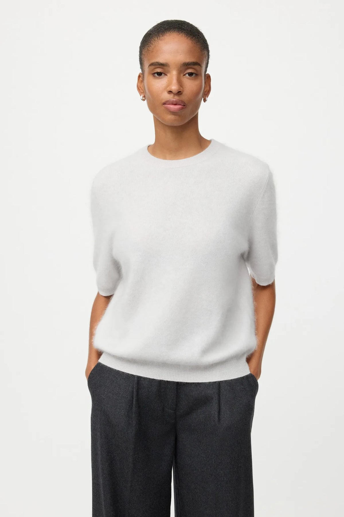 Pullover Brushed Short Sleeve in Quiet Grey