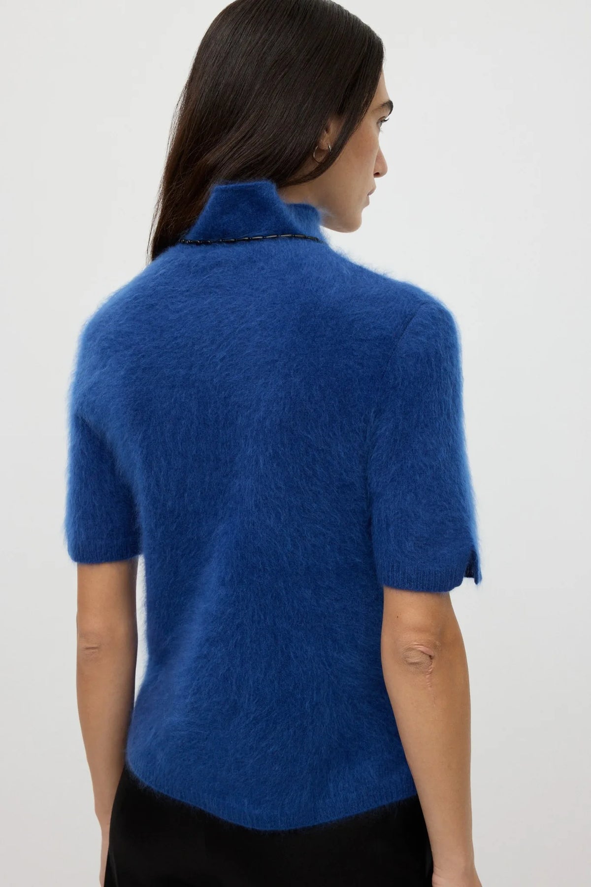Pullover Brushed Short Sleeve Turtleneck in Ink Blue