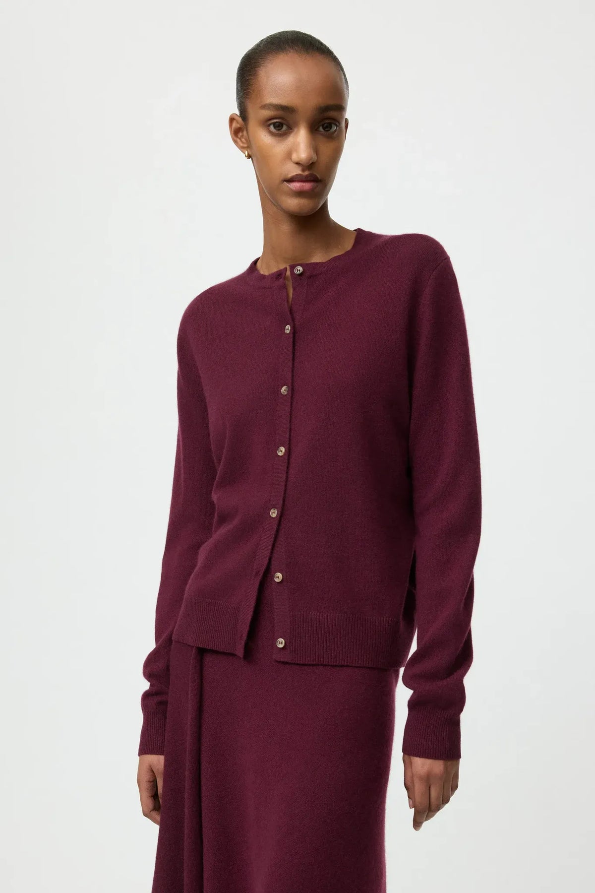 Cardigan in Bordeaux