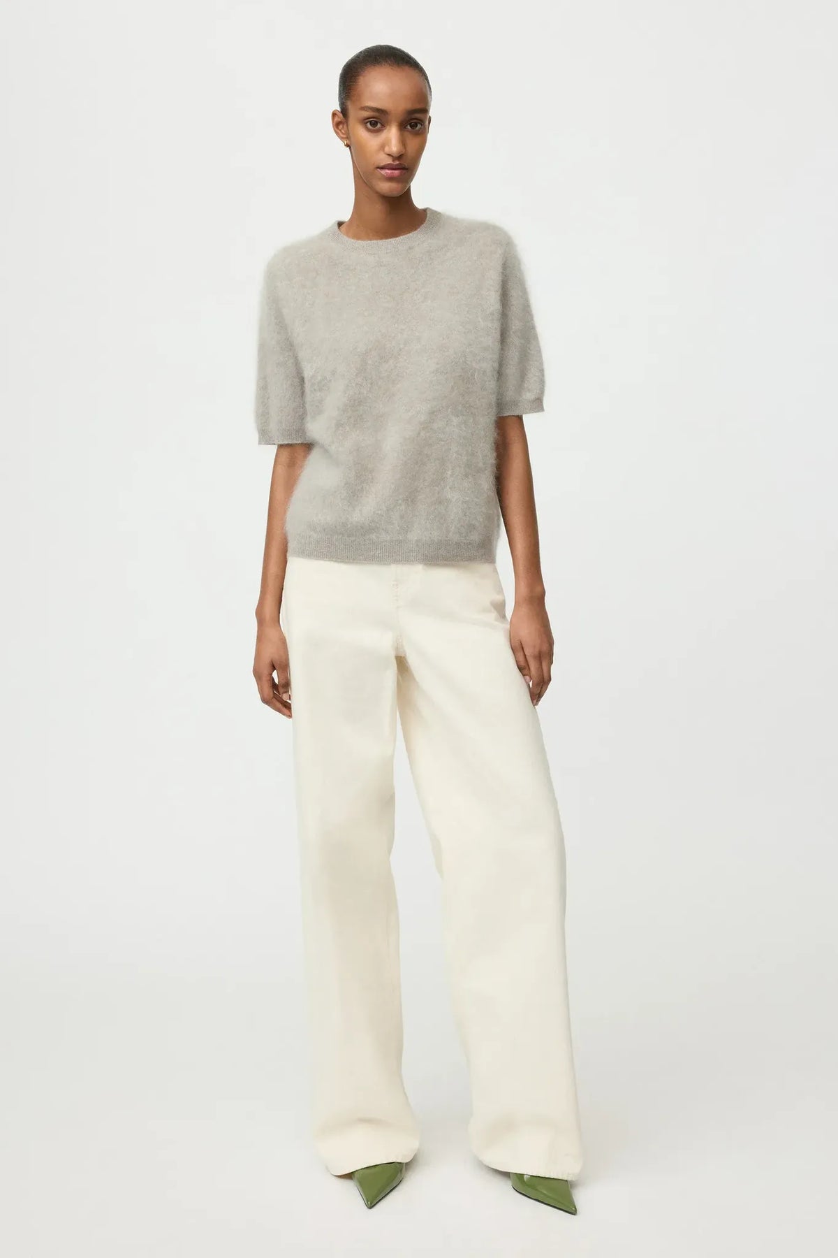 Pullover Brushed Short Sleeve in Greige