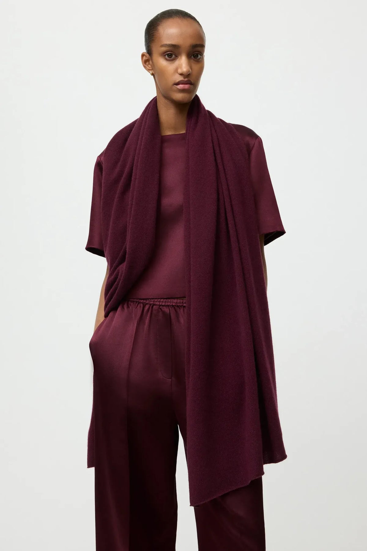 Schal Knitted Scarf in Bordeaux